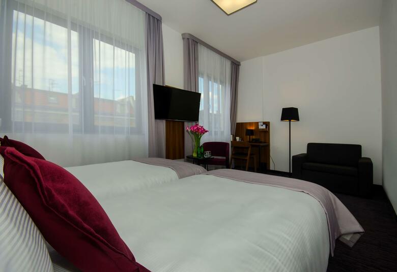 Best Western Plus Layton Park Hotel