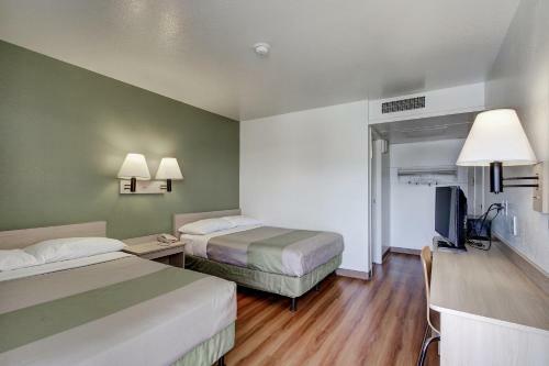 Motel 6 Salt Lake City South - Midvale