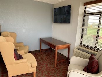 Hotel Econo Lodge North