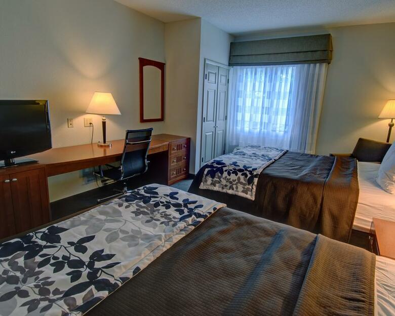 Hotel Sleep Inn & Suites