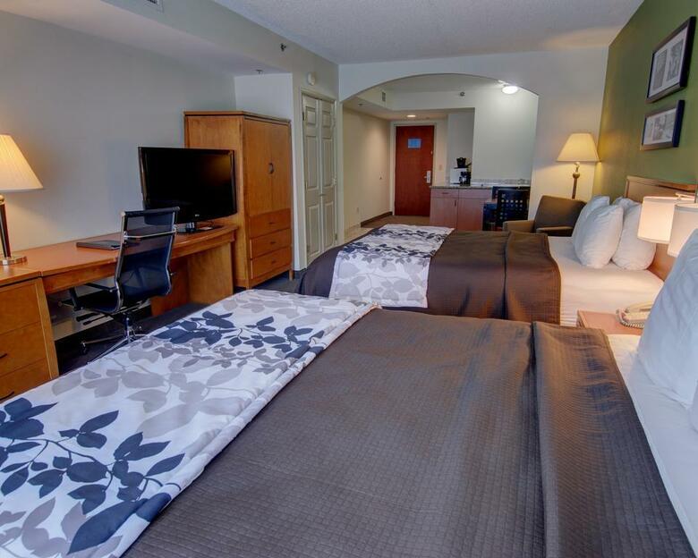 Hotel Sleep Inn & Suites