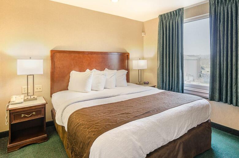 Hotel Mainstay Suites Airport
