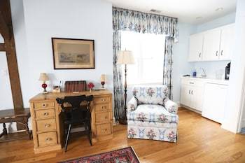Bed & Breakfast Inn At Old Virginia