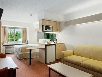 Hotel Microtel Inn & Suites By Wyndham Seneca Falls