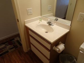 Aparthotel Affordable Corporate Suites Of Waynesboro