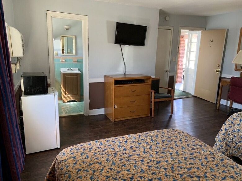 Royal Inn Motel