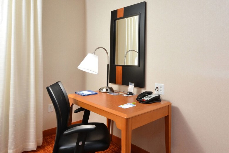 Hotel Fairfield Inn & Suites By Marriott