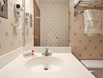 Hotel Super 8 Motel Liverpool Clay