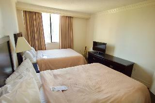 Century Plaza Hotel & Spa