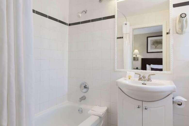 Hotel Days Inn Vancouver Metro