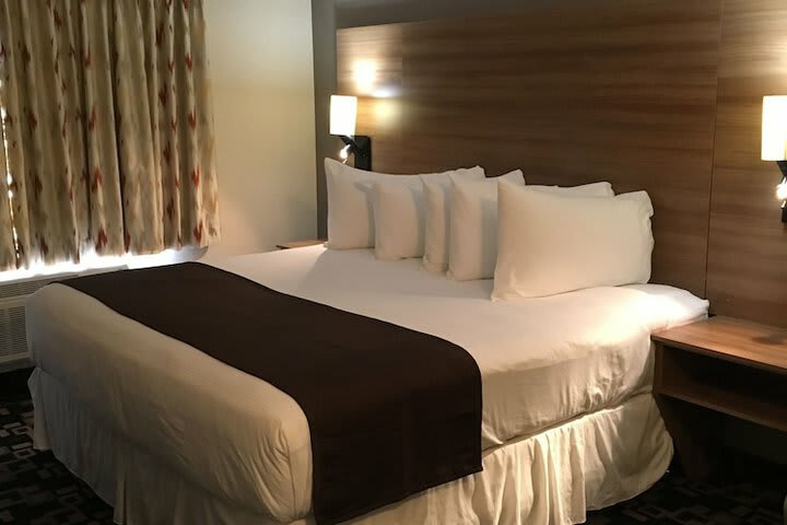 Coast Medicine Hat Hotel