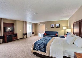 Hotel Comfort Inn & Suites