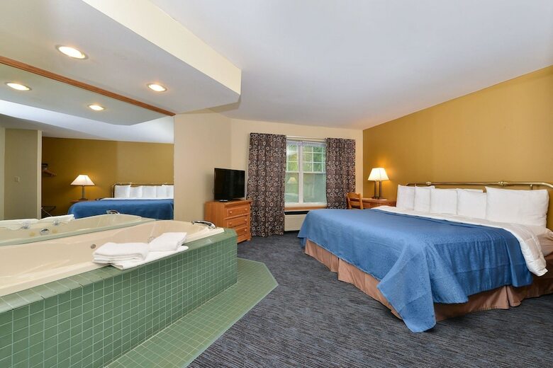 Hotel Quality Inn & Suites