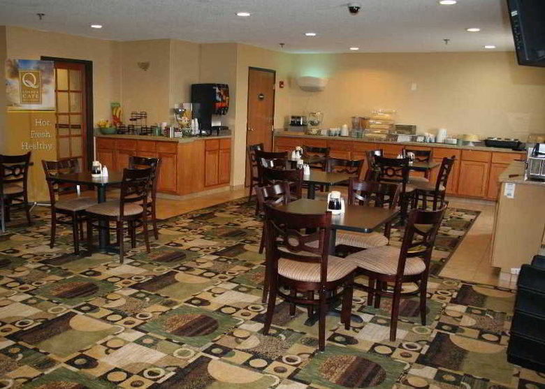 Hotel Quality Inn & Suites
