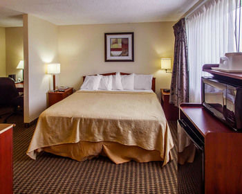 Hotel Quality Inn & Suites