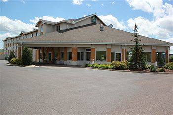 Hotel Quality Inn & Suites