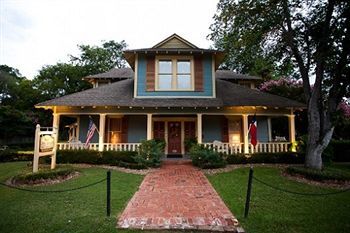 Bed & Breakfast The Hale House Inn