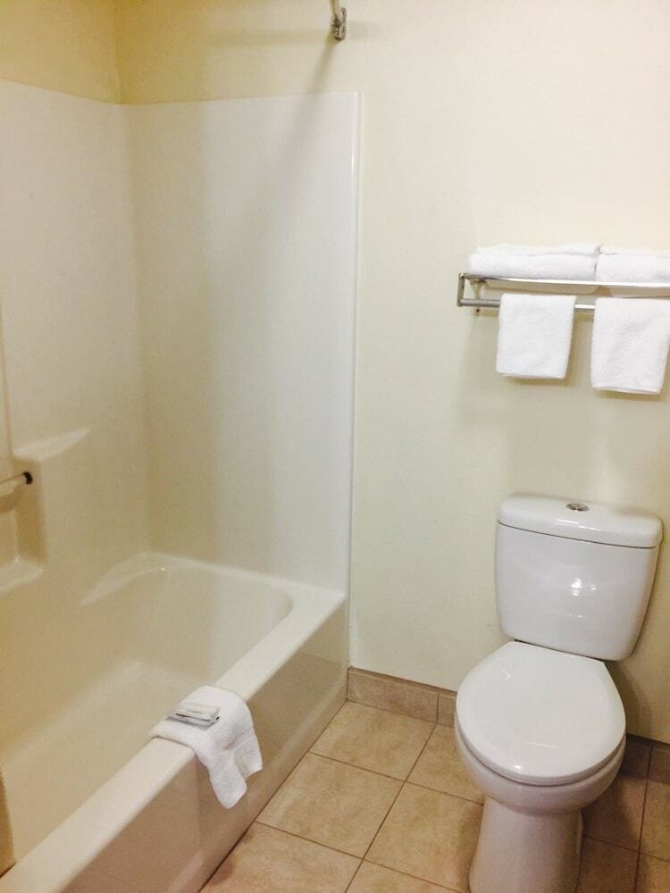 Hotel Texas Inn & Suites