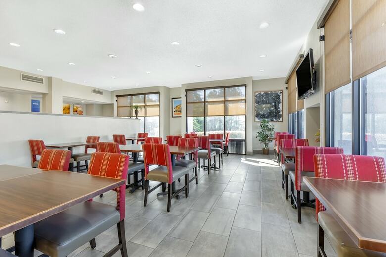 Hotel Comfort Suites Nacogdoches