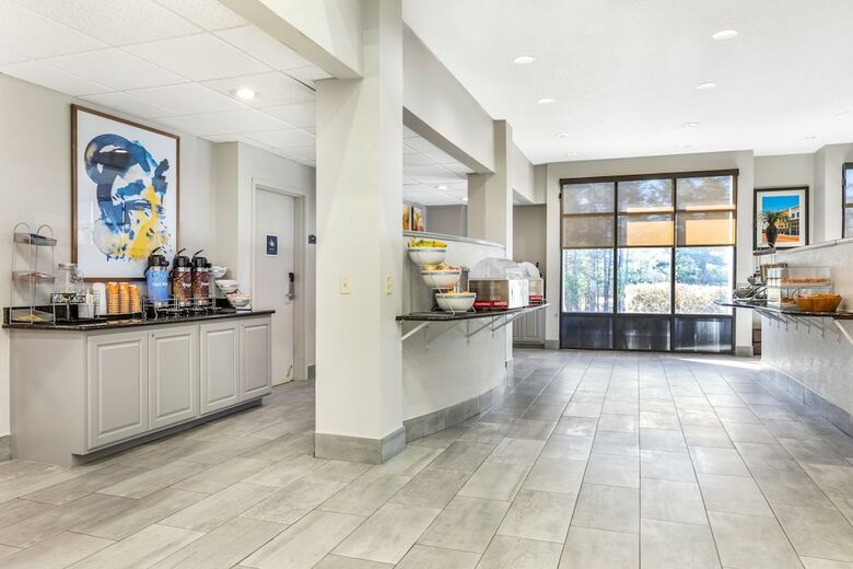 Hotel Comfort Suites Nacogdoches