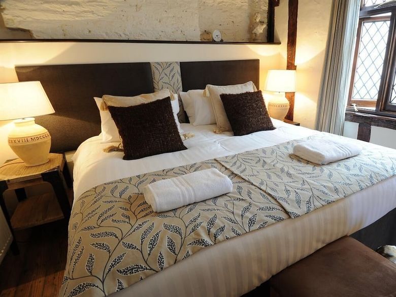 Hotel Bayards Cove Inn