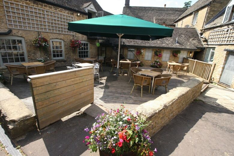 Hostal The Kings Arms