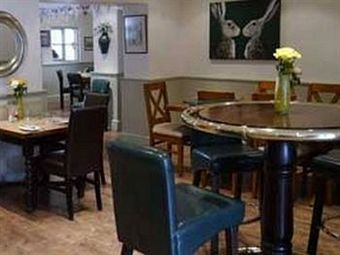 Hostal The Dove Inn
