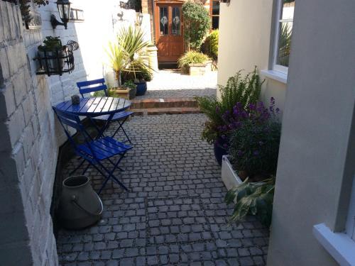 Old Street B&B