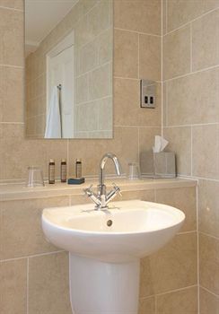 Classic Lodges - Grovefield House Hotel, Windsor
