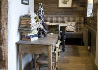 Hostal Burlton Inn