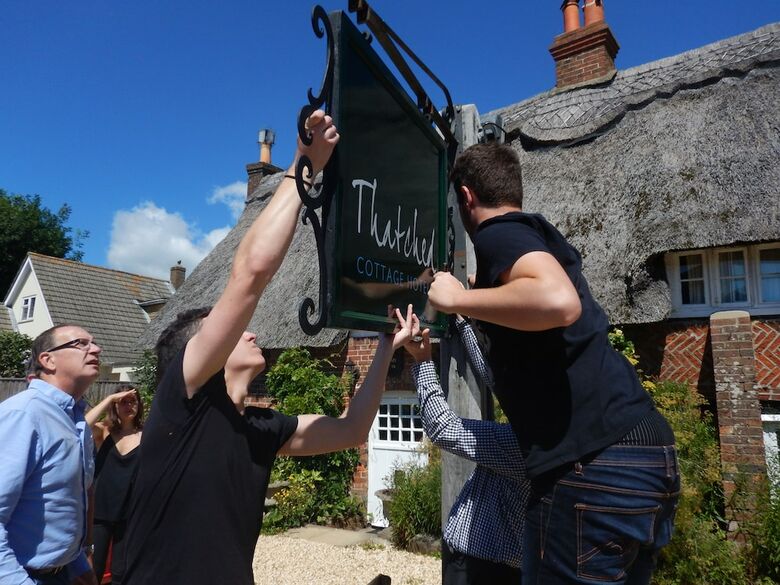 Hotel Thatched Cottage