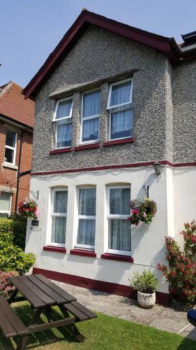 Bed & Breakfast Amberlea Guest House