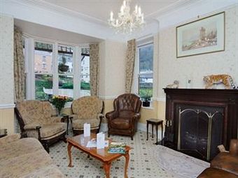 Hotel Lorna Doone House