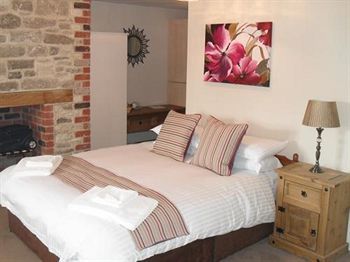 Hostal The Riverside