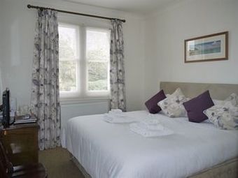 Hostal The Pilot Boat Inn
