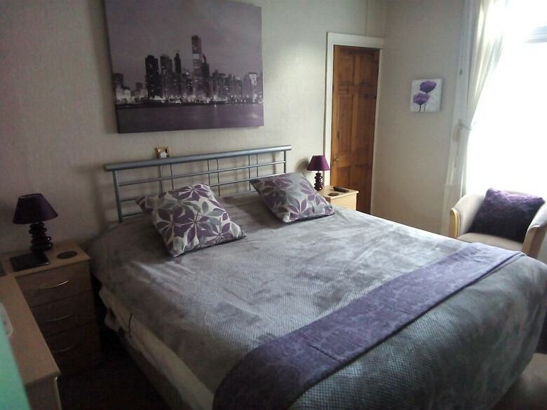 Hotel Bryn Coed Guest House