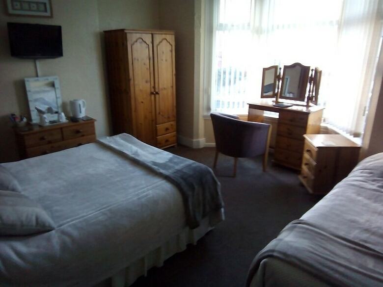 Hotel Bryn Coed Guest House