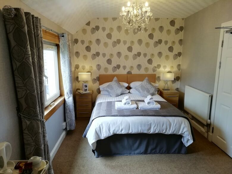 Hotel Carrmoor Guest House
