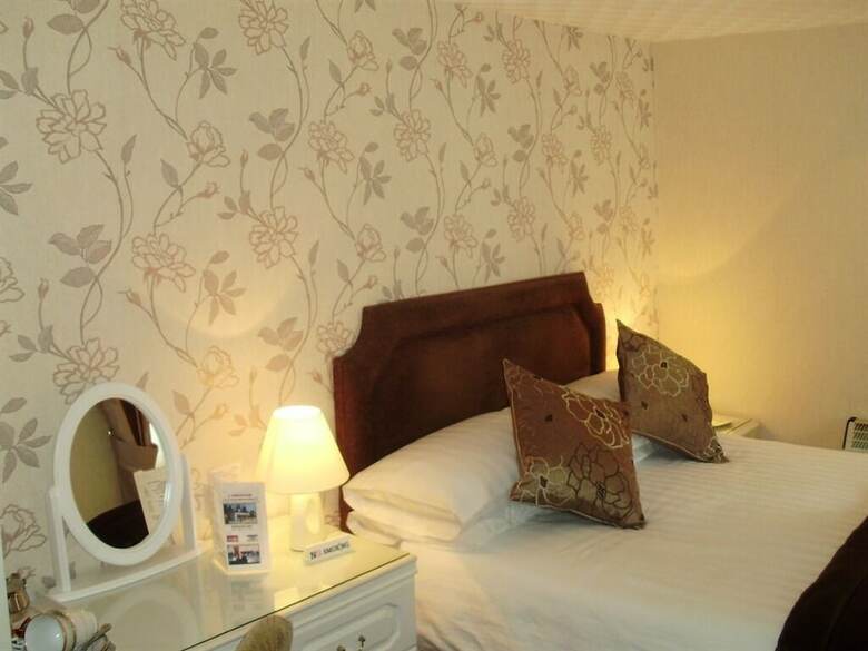 Hotel Carrmoor Guest House