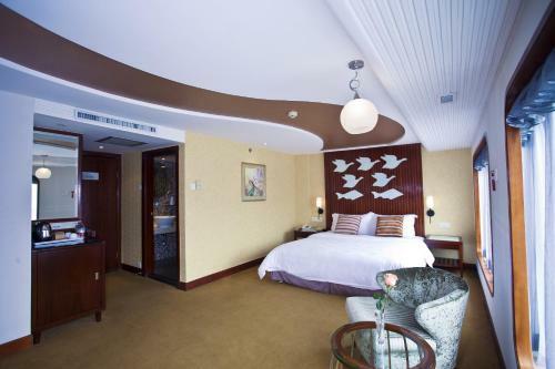 Hotel Shenzhen Crusie Inn