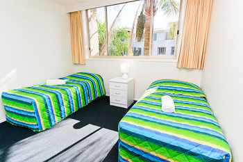 Hotel Sand Castles On Currumbin Beach