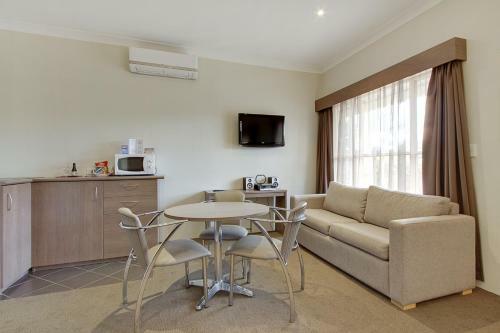 Motel Comfort Inn Parkes International