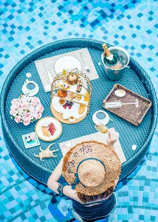 Hotel Banyan Tree