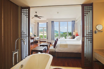Hotel Crowne Plaza Sanya