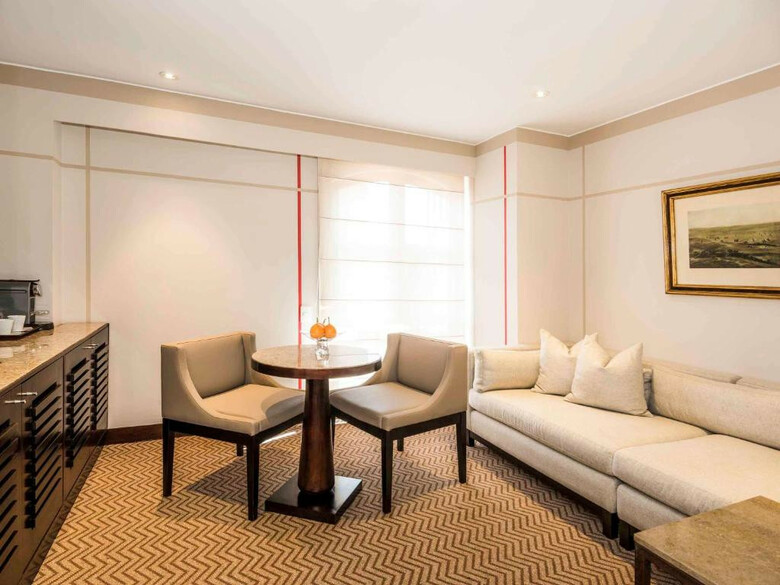 Hotel Sofitel Victoria Regia