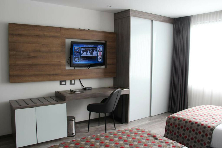 Ghl Hotel Port�n Medell�n