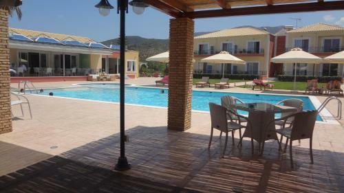 Aparthotel Kalloni Royal Resort