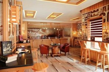 Hotel Alf Leila Wa Leila