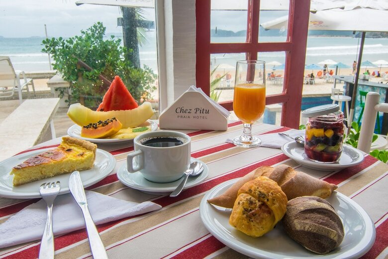Chez Pitu Praia Hotel