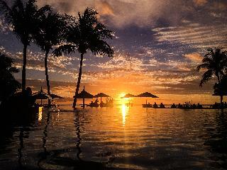 Hotel Shanti Maurice Resort & Spa